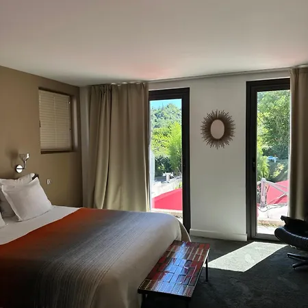 Le Clos Jeannon Alojamento de Acomodação e Pequeno-almoço 3*